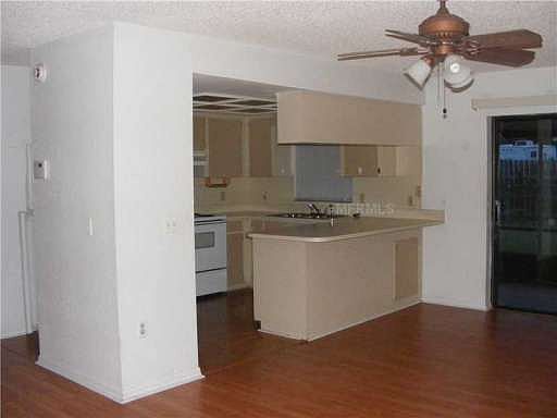 5th image of 450 Yolonda Ct