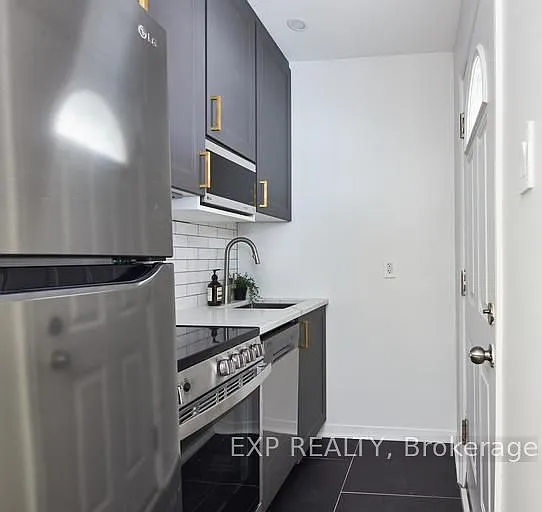 331 Catherine St #C — Photo 5