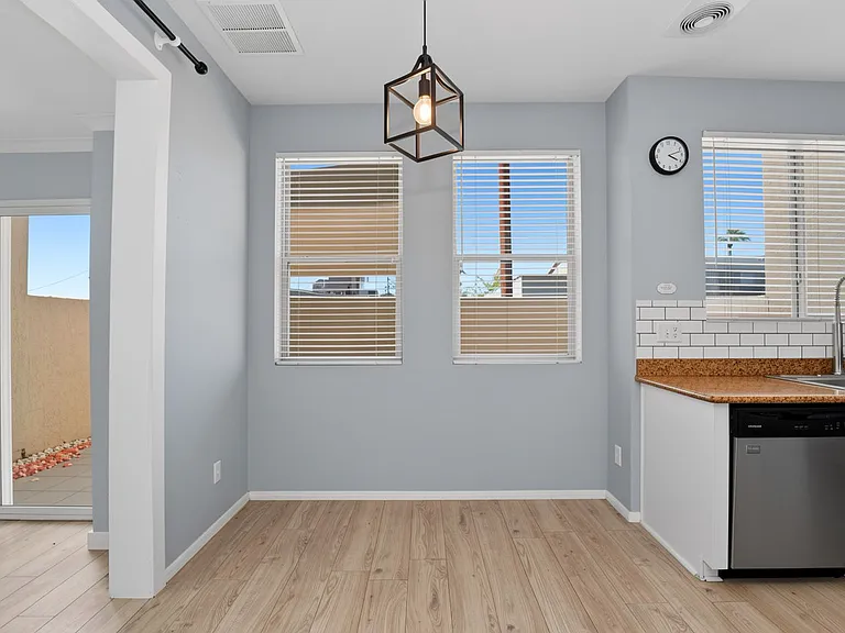 1886 E Don Carlos Ave #139 — Photo 10
