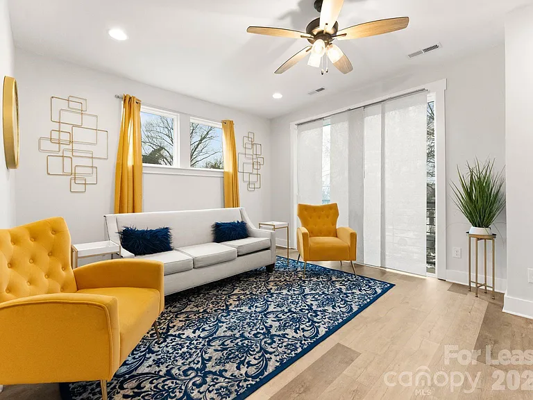 648 W End Dr — Photo 26