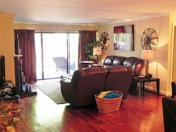 5th image of 3646 Ashworth Dr Unit 105