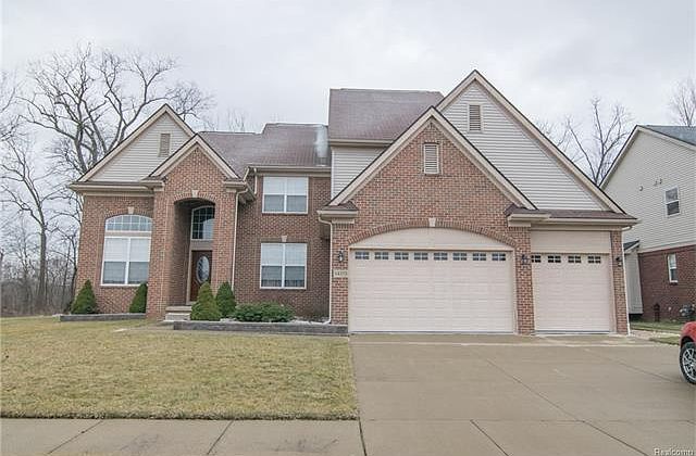 1st image of 14375 Burlwood Ln #102