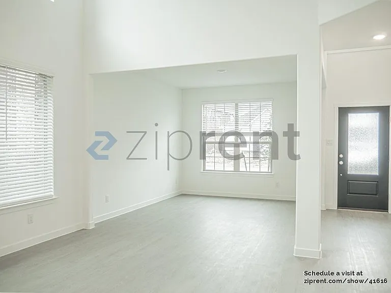 1436 Lady Bird Rd — Photo 14