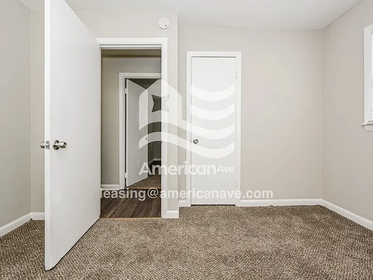 181142_013_bedroom_12962850.jpg