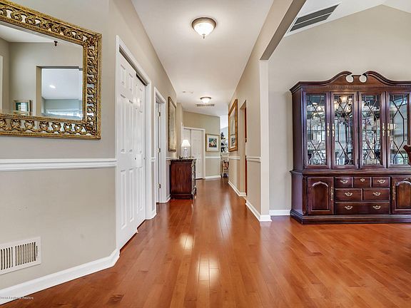 5th image of 607 Quail Ct