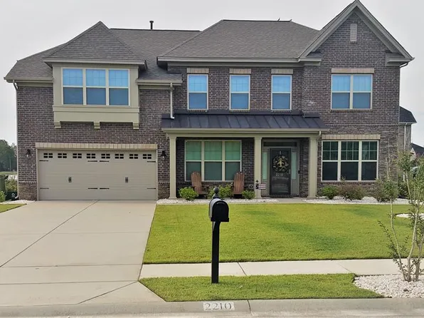 2210 Canadiangeese Dr, Sumter, SC 29153