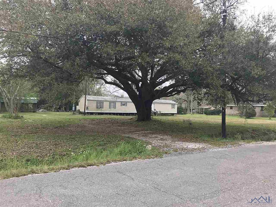 1st image of 4403 Bayouside Dr