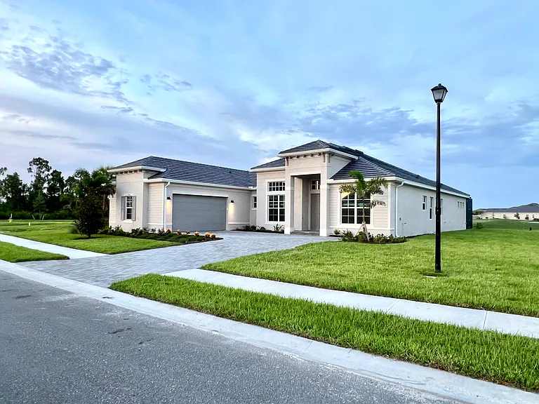 17130 Albatross Rd — Photo 3