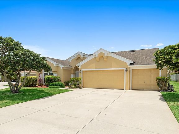3rd image of 13562 Buckhorn Run Ct