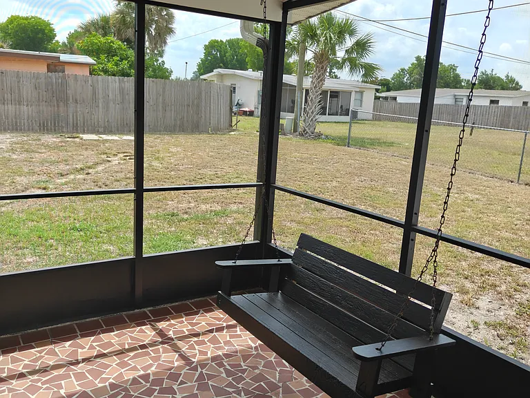 2240 Birchcrest Blvd — Photo 18