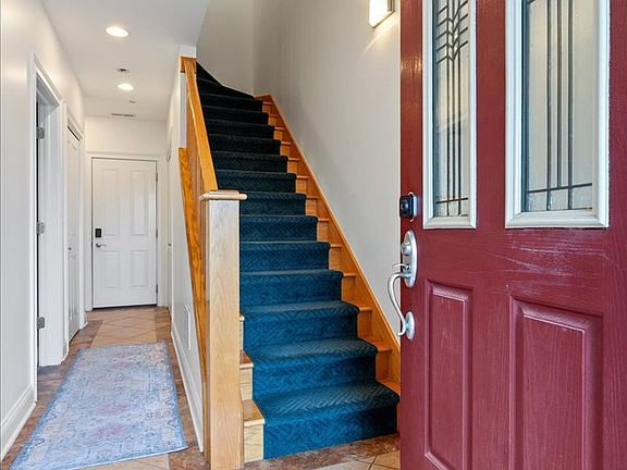 2nd image of 3449 N Whipple St