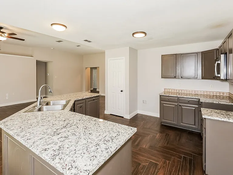 613 Fawn Meadow Trl — Photo 8