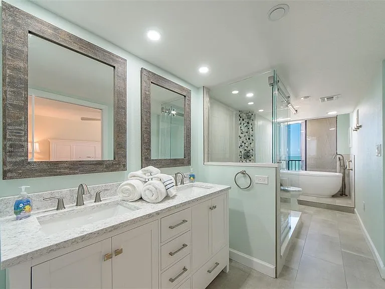 1290 Gulf Blvd #907 — Photo 18