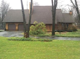 6181 Heidler Rd, Fairview, PA 16415