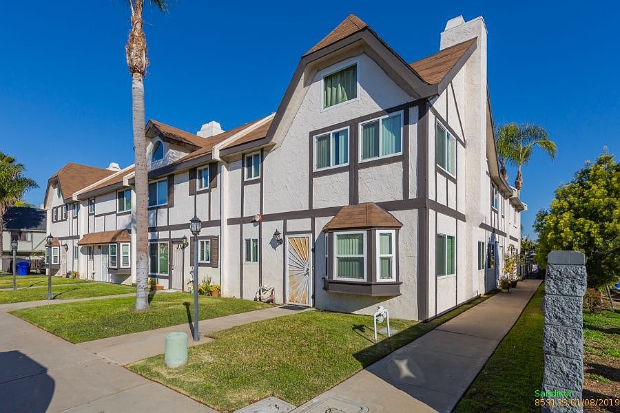 2nd image of 655 13th St Unit 5