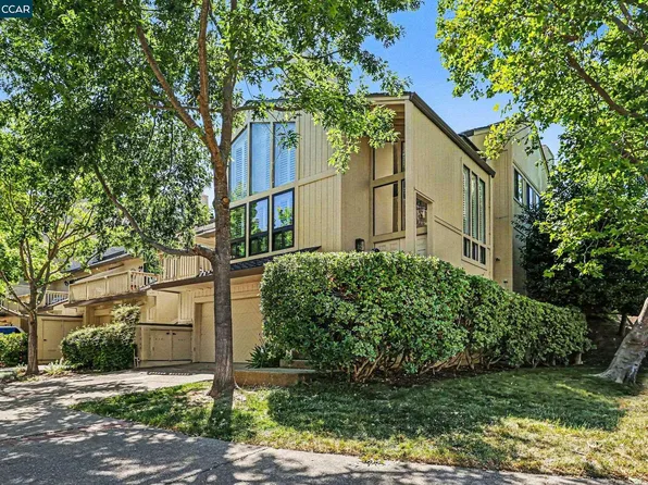 1827 Lamplight Ct, Walnut Creek, CA 94597