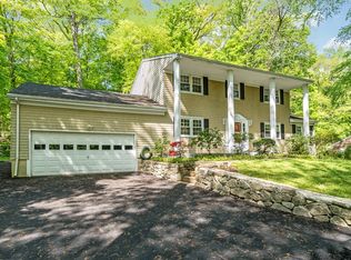 79 Rockridge Ln, Stamford, CT 06903