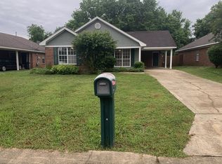 221 Clements Ave, Starkville, MS 39759