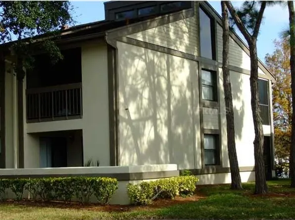 302 Woodlake Wynde, Oldsmar, FL 34677