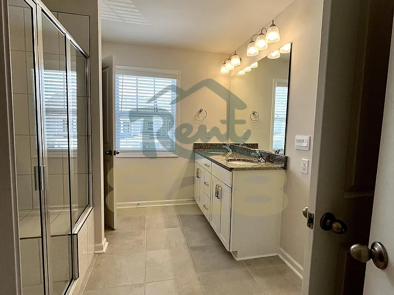 146 Creekview Rd #1 — Photo 15