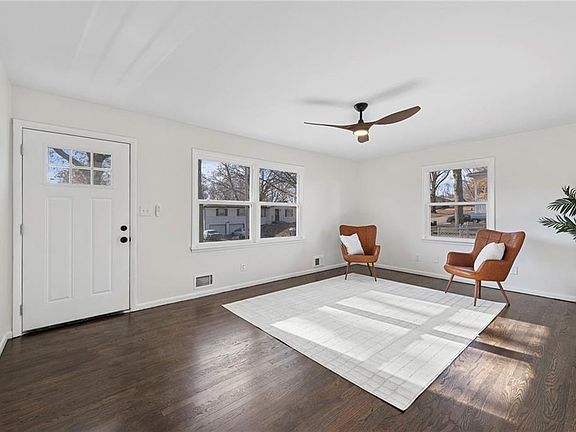 2nd image of 7204 Waverly Ave