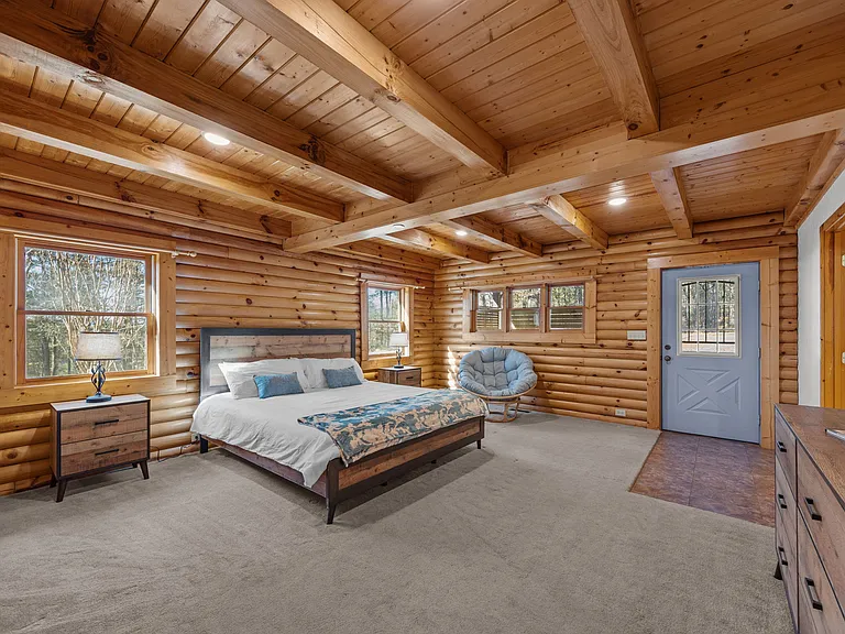 40 Chambers Dr — Photo 13