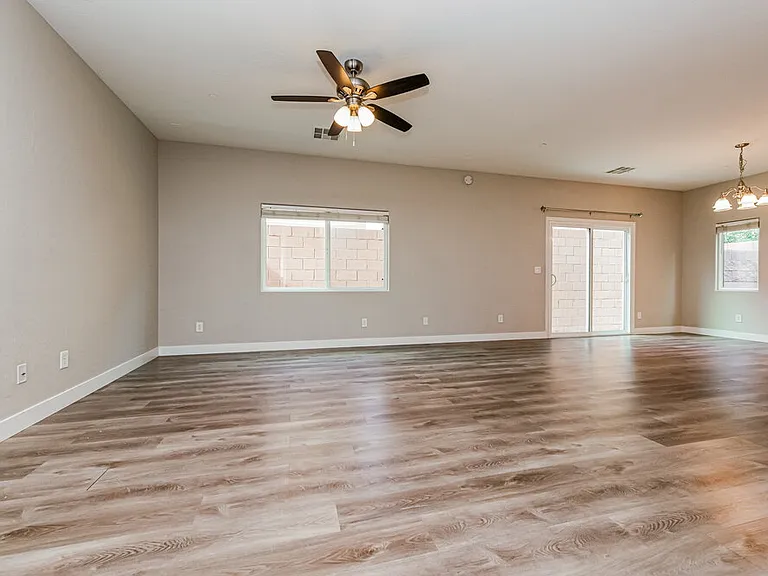 6209 Govett Crescent Ct — Photo 4