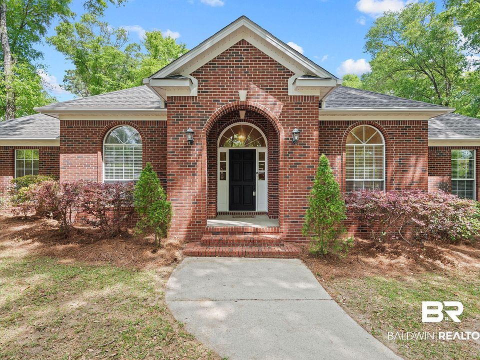 1st image of 8500 Vintage Woods Dr