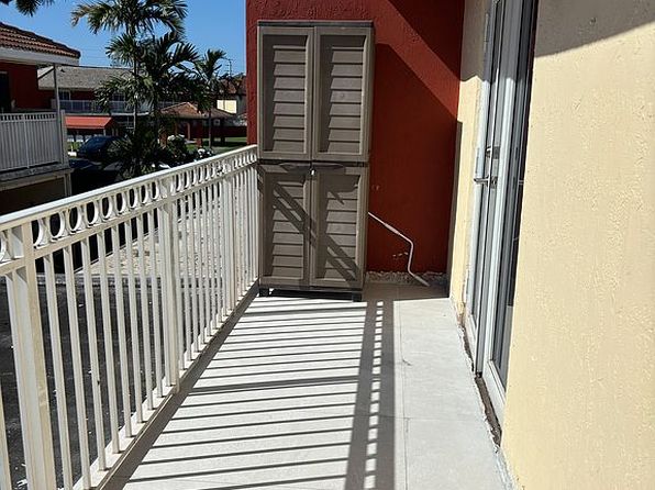 10923 W Okeechobee Rd UNIT 201