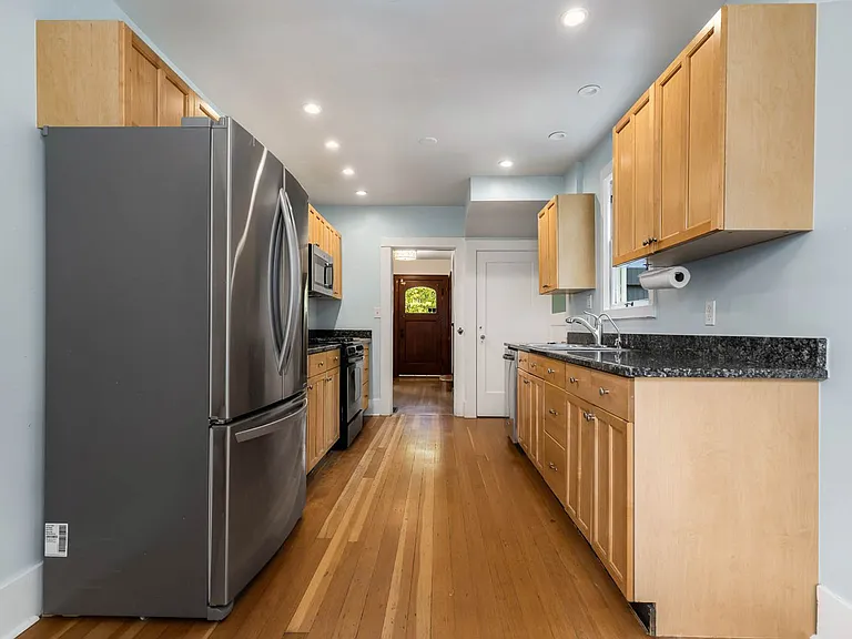 1513 N Dorothy Pl — Photo 9