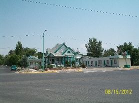 (B) El D Rado - 702 Main St. - Delta - 27 (23-17)