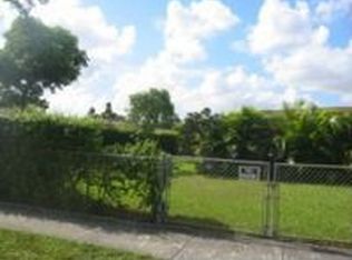 20061 NW 40th Ave, Miami Gardens, FL 33055