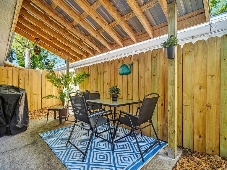 513 Demere Rd — Photo 33