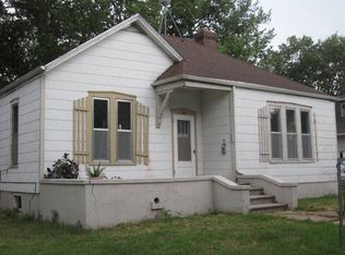 515 Moro St, Manhattan, KS 66502