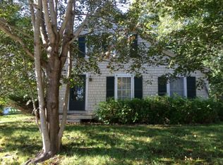 93 Pearl St, Camden, ME 04843