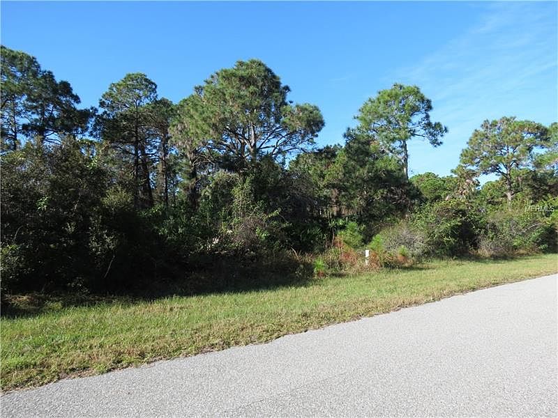 2nd image of 14019 Barbet Ln