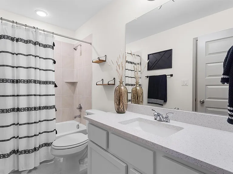 209 Rio Ranchero Rd — Photo 28