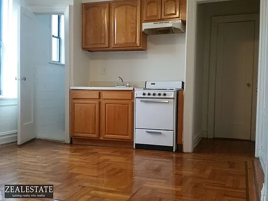 Rented by ZealEstate Group Inc | media 1