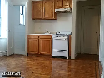 Rented by ZealEstate Group Inc