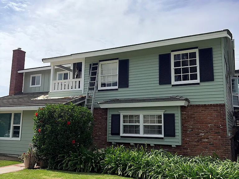 Snowbird Dr — Photo 1