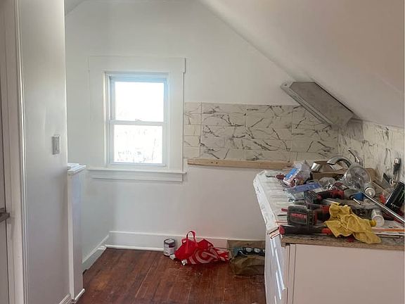 2nd image of 10415 108th St #1