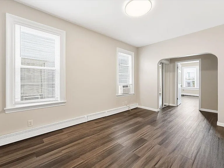 169 Zabriskie St #1 — Photo 17