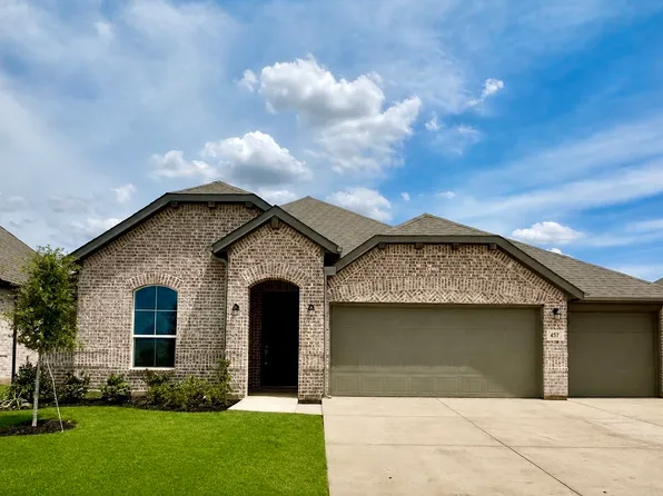 457 Carnero Dr, Granbury, TX 76048