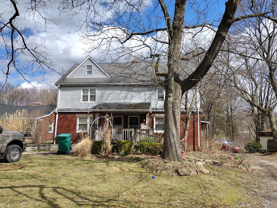 1st image of 160 Nila Dr