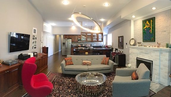 3rd image of 5048 N Wolcott Ave APT 3N