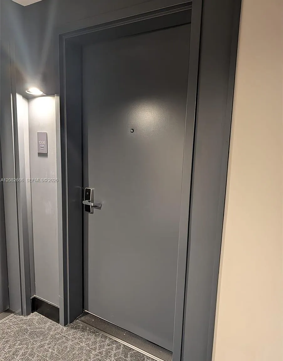 Studio, 1.0 bath, 359 sqft, $2,650 — Photo 2