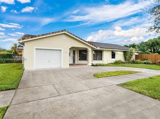 815 N 48th Ave #1, Hollywood, FL 33021