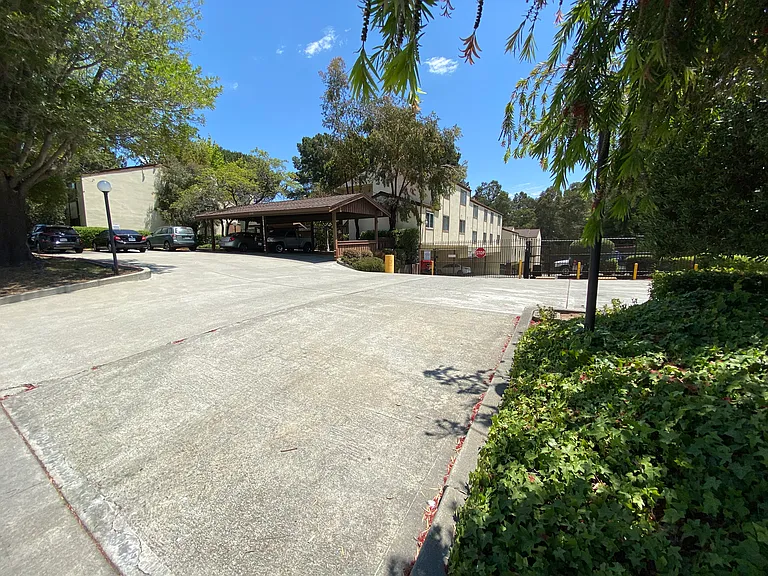 Shadow Creek — Photo 27