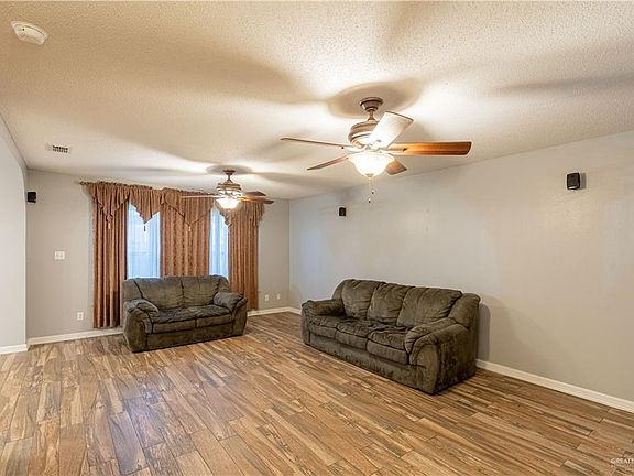 4th image of 3100 Princeton Ave