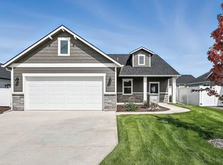 1321 E 12th St, Deer Park, WA 99006